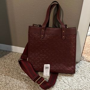 Brand new without tags coach field tote 40